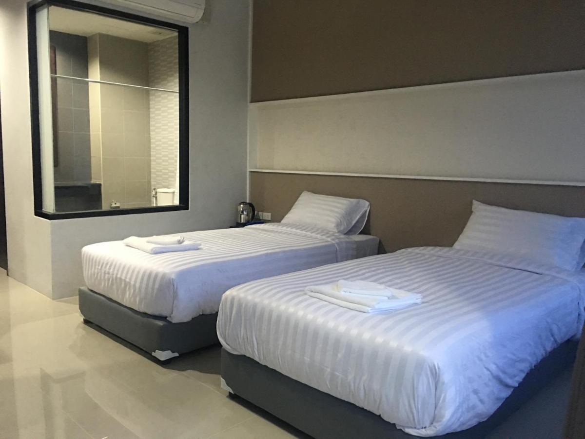 S-Tawan Hotel & Convention Махасаракхам Экстерьер фото