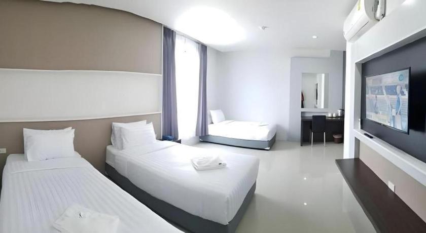 S-Tawan Hotel & Convention Махасаракхам Экстерьер фото