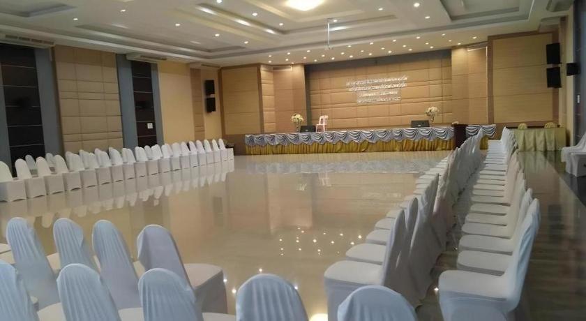 S-Tawan Hotel & Convention Махасаракхам Экстерьер фото